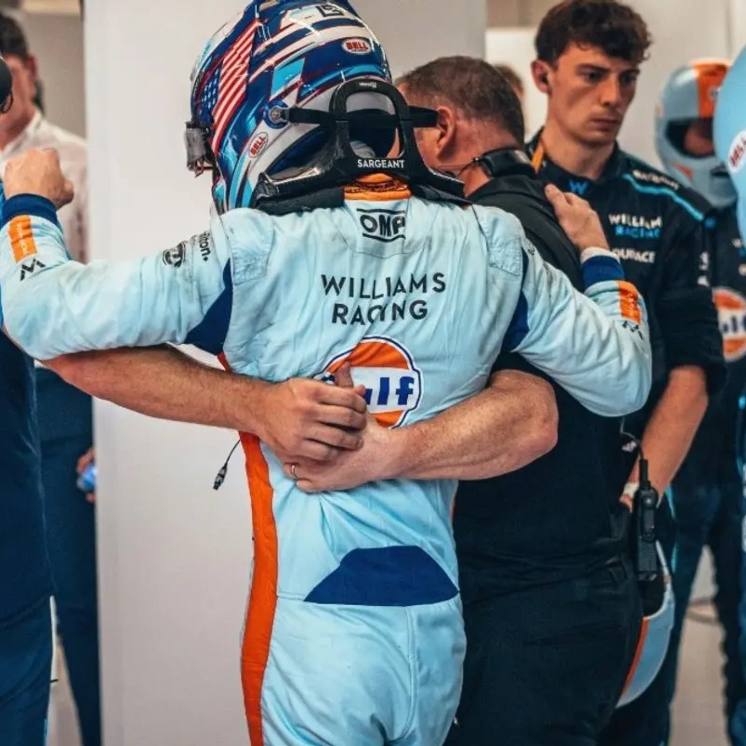 2023_Logan_Sargeant_Gulf_Singapore_GP_F1_Racing_Suit.jpg